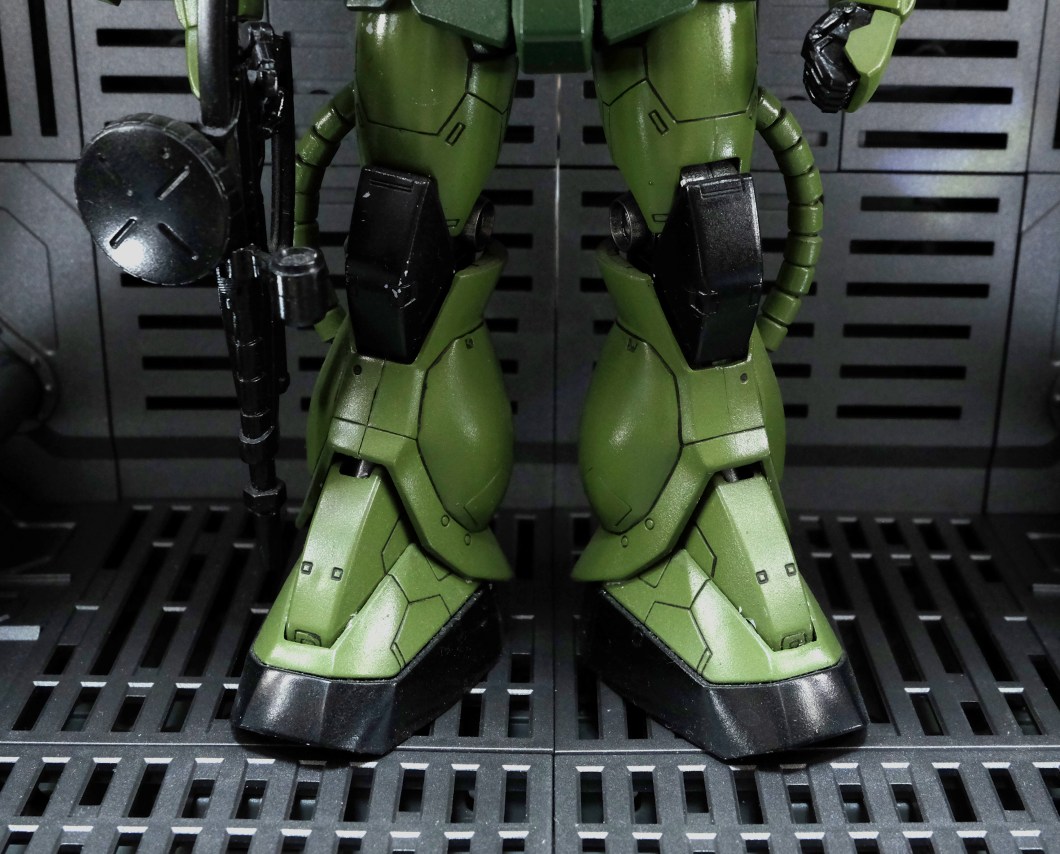 MG Zaku II 12.jpg